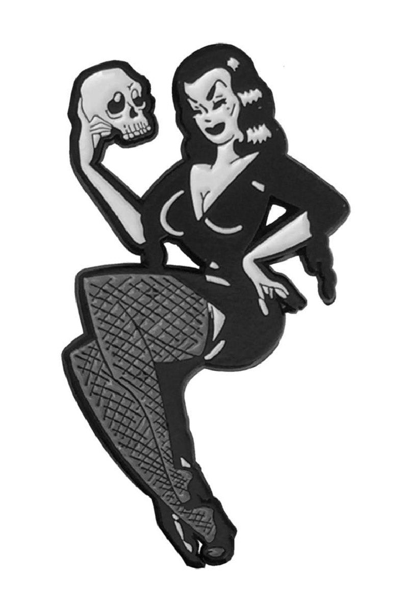 Vampira Skull Enamel Pin