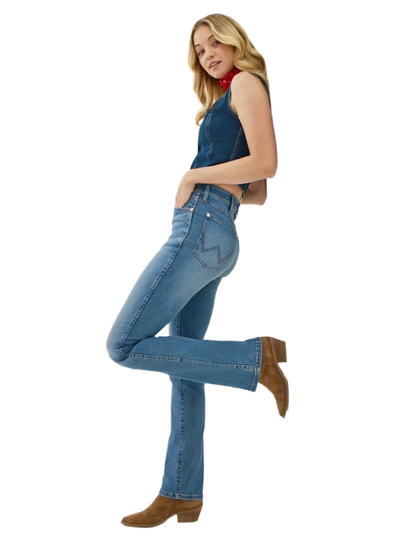 Wrangler x Lainey Wilson Women's Blue Wash Boot Huggers Jeans 112368251